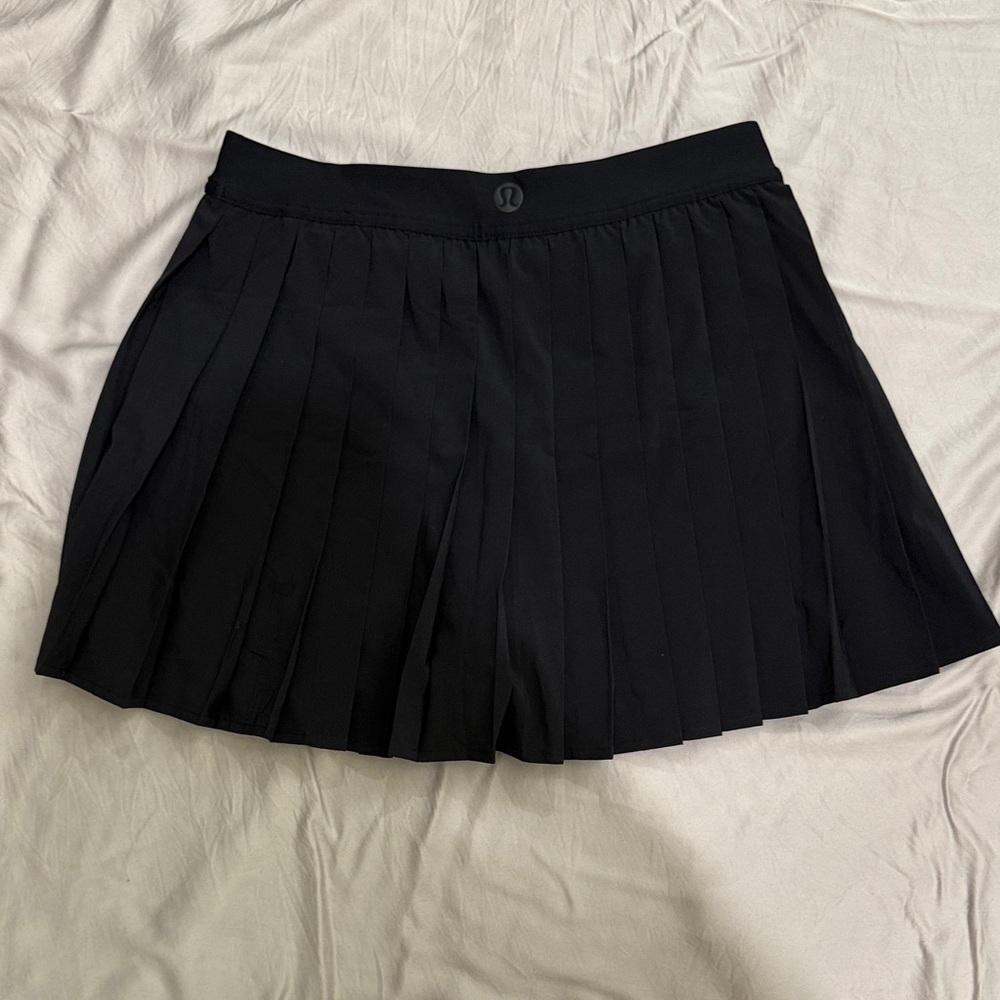 lululemon Black Pleated Athletic Skort